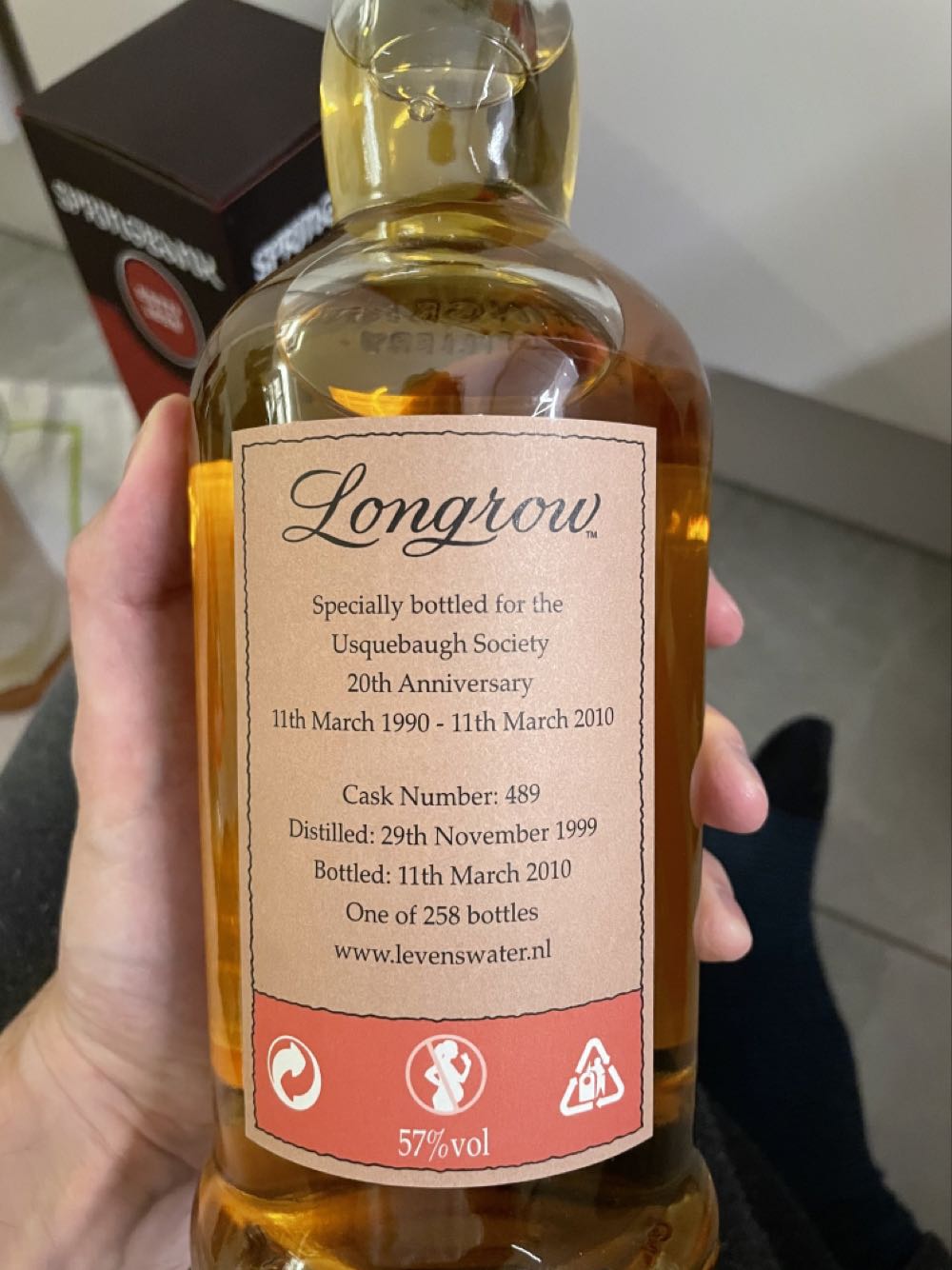 Longrow 10 Usquebaugh  alcohol collectible - Main Image 2