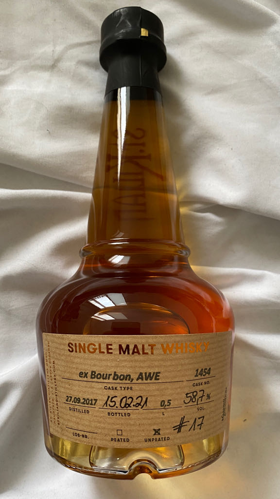 St.Kilian Whisky Z Privat Cask 1454 Ex Bourbon AWE - St.Kilian (0,5L) alcohol collectible - Main Image 2