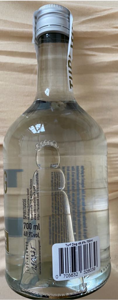 St.Kilian Y Turf Dog - St.Kilian (0,5L) alcohol collectible - Main Image 2