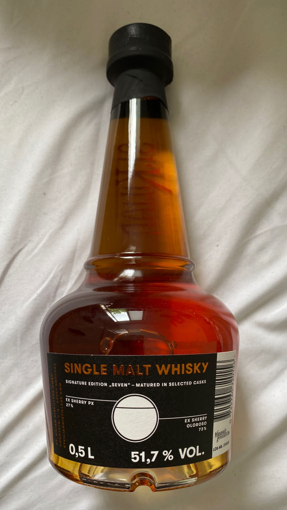 St.Kilian Whisky 07 Seven - St.Kilian (0,5mL) alcohol collectible - Main Image 2