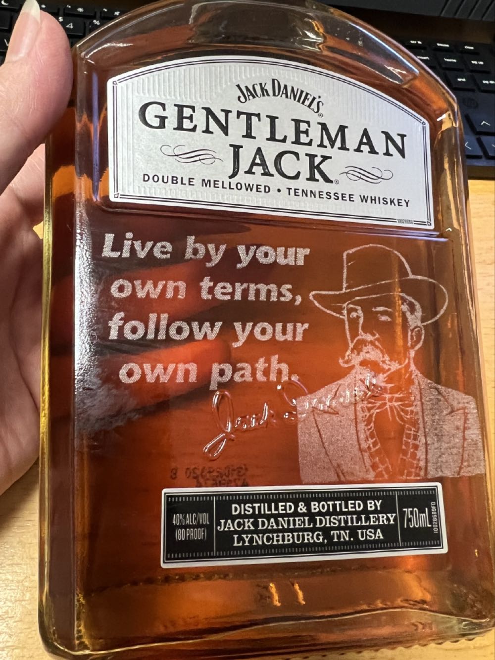 Gentleman Jack - Barrel Tree 2025 - Jack Daniel Distillery (750 mL) alcohol collectible [Barcode 082184038727] - Main Image 3