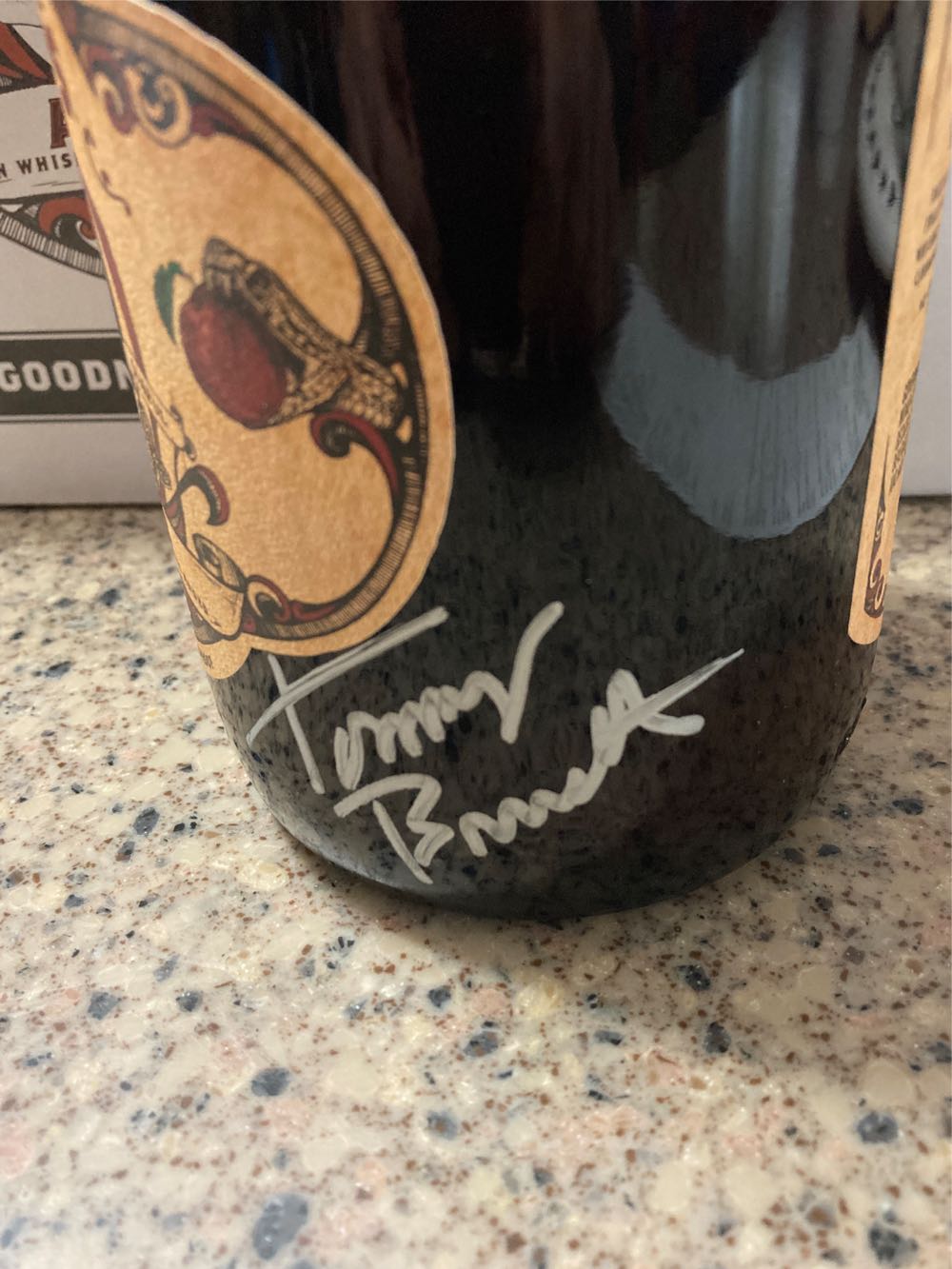 Iron Smoke Rattlesnake Rosie’s Apple Pie - Iron Smoke Distillery (750 mL) alcohol collectible [Barcode 852001005757] - Main Image 3