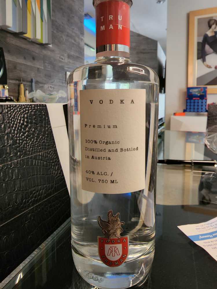 Longrow 14yo 49.3% 2016 Cadenheads Authentic