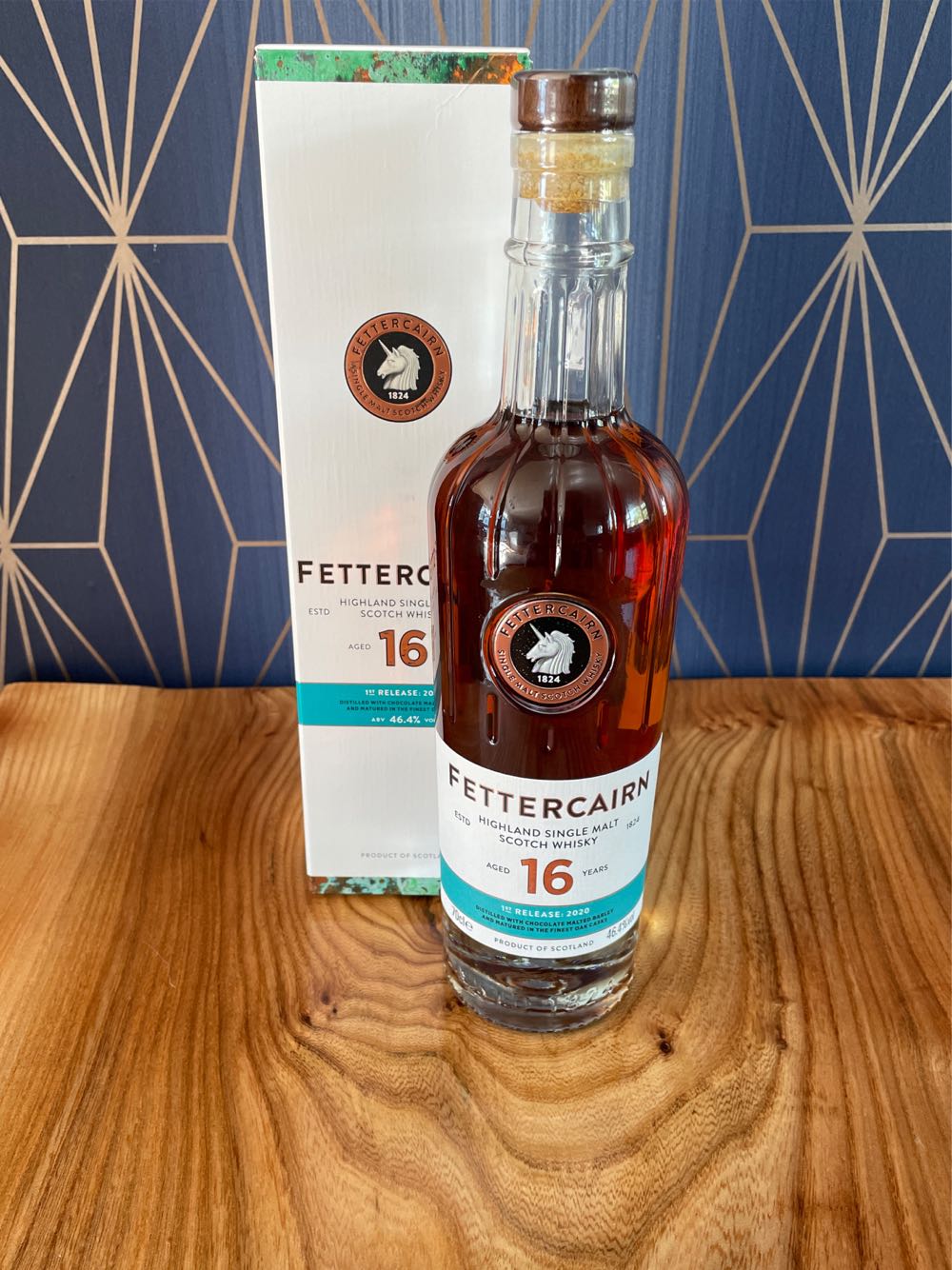 Fettercairn 16 Jahre Release - Fettercairn (700 mL) alcohol collectible [Barcode 5013967016385] - Main Image 2