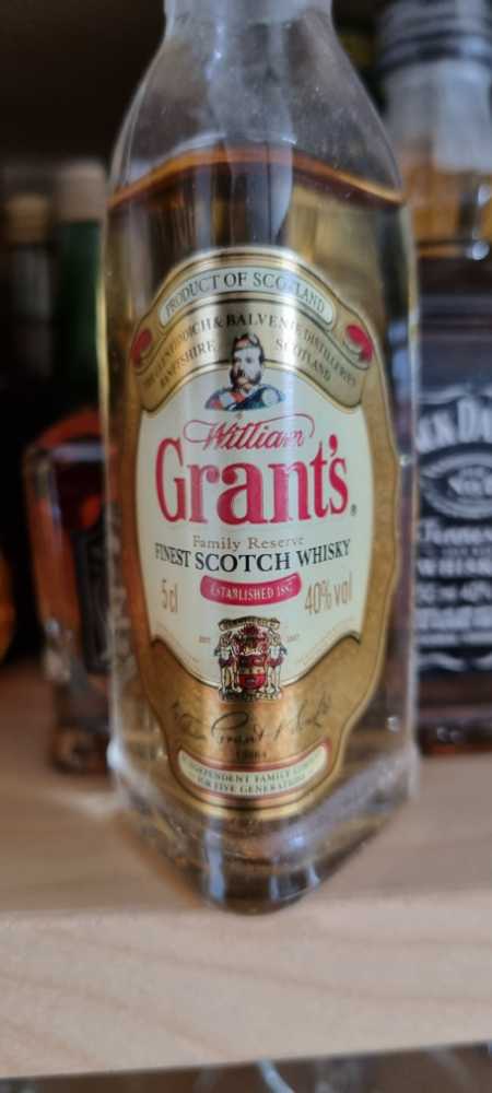 Rockey’s Botanical Liqueur