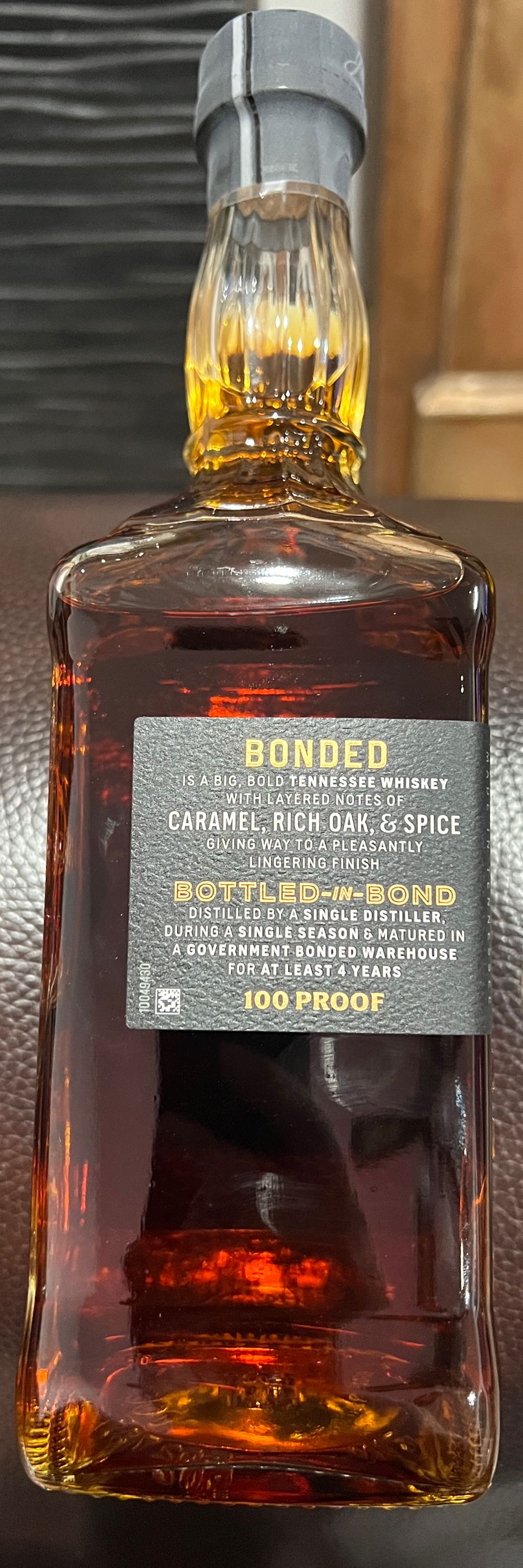 Jack Daniel’s Bonded Tennessee Whiskey - Jack Daniel Distillery, Lynchburg, TN (700 mL) alcohol collectible [Barcode 082184005934] - Main Image 3