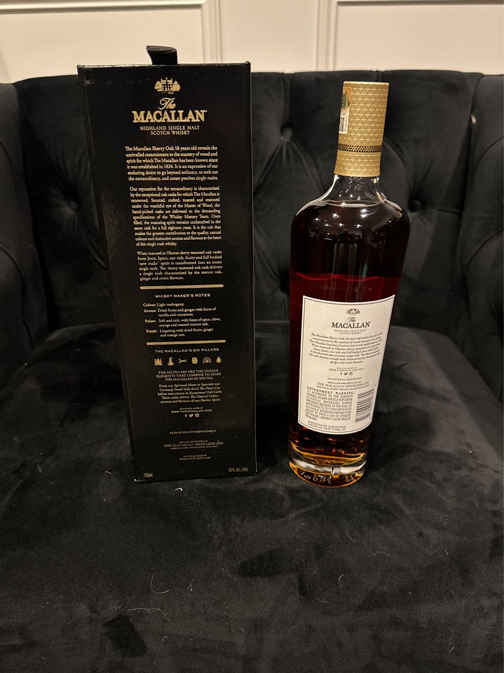 Macallan Sherry Oak 18  -  2021 - The Macallan Distillers (750 mL) alcohol collectible [Barcode 812066020355] - Main Image 3
