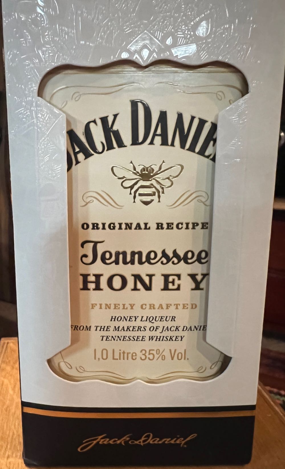 Honey - India Diwali Edition  - Jack Daniel Distillery (1 L) alcohol collectible [Barcode 082184000328] - Main Image 4