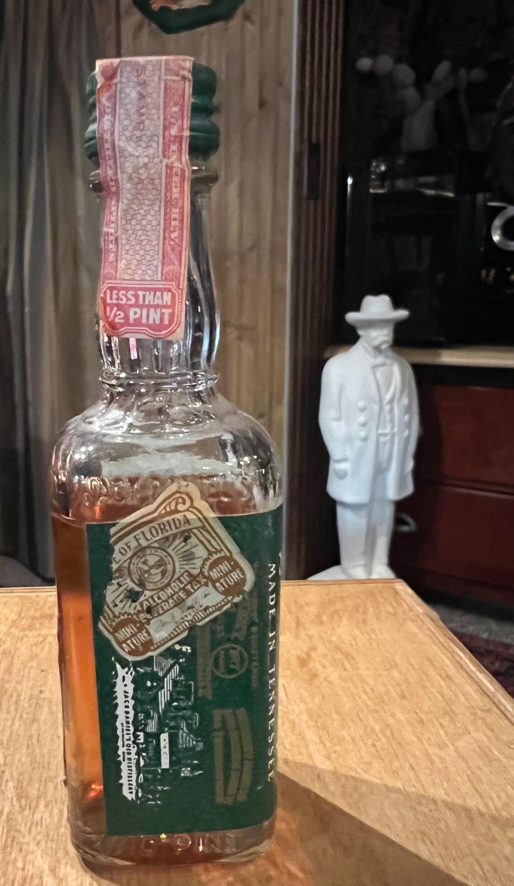 Mini Green Label 1967 - Jack Daniel’s Distillery, Lynchburg, TN (47 mL) alcohol collectible - Main Image 2