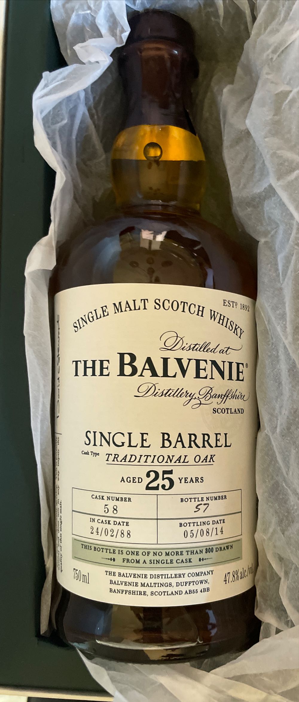 Balvenie Single Barrel 25 Years - The Balvenie Distillery Co. (750 mL) alcohol collectible [Barcode 083664873258] - Main Image 2