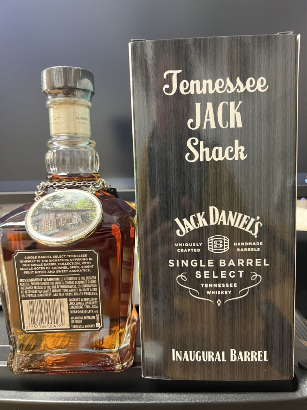 Tennessee Jack Shack 2021 - Jack Daniel’s Distillery, Lynchburg, TN (750 mL) alcohol collectible [Barcode 082184004289] - Main Image 2