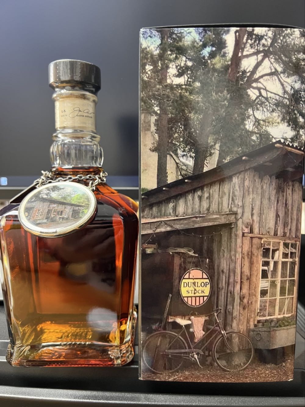 Tennessee Jack Shack 2021 - Jack Daniel’s Distillery, Lynchburg, TN (750 mL) alcohol collectible [Barcode 082184004289] - Main Image 4