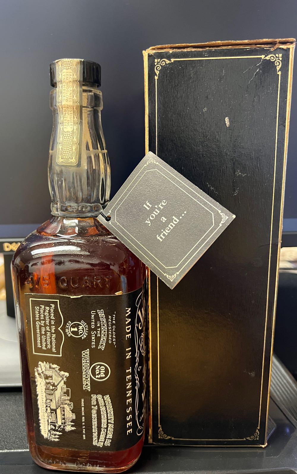 Black Label 1973 4/5 Quart - Jack Daniel’s Distillery, Lynchburg, TN alcohol collectible - Main Image 2