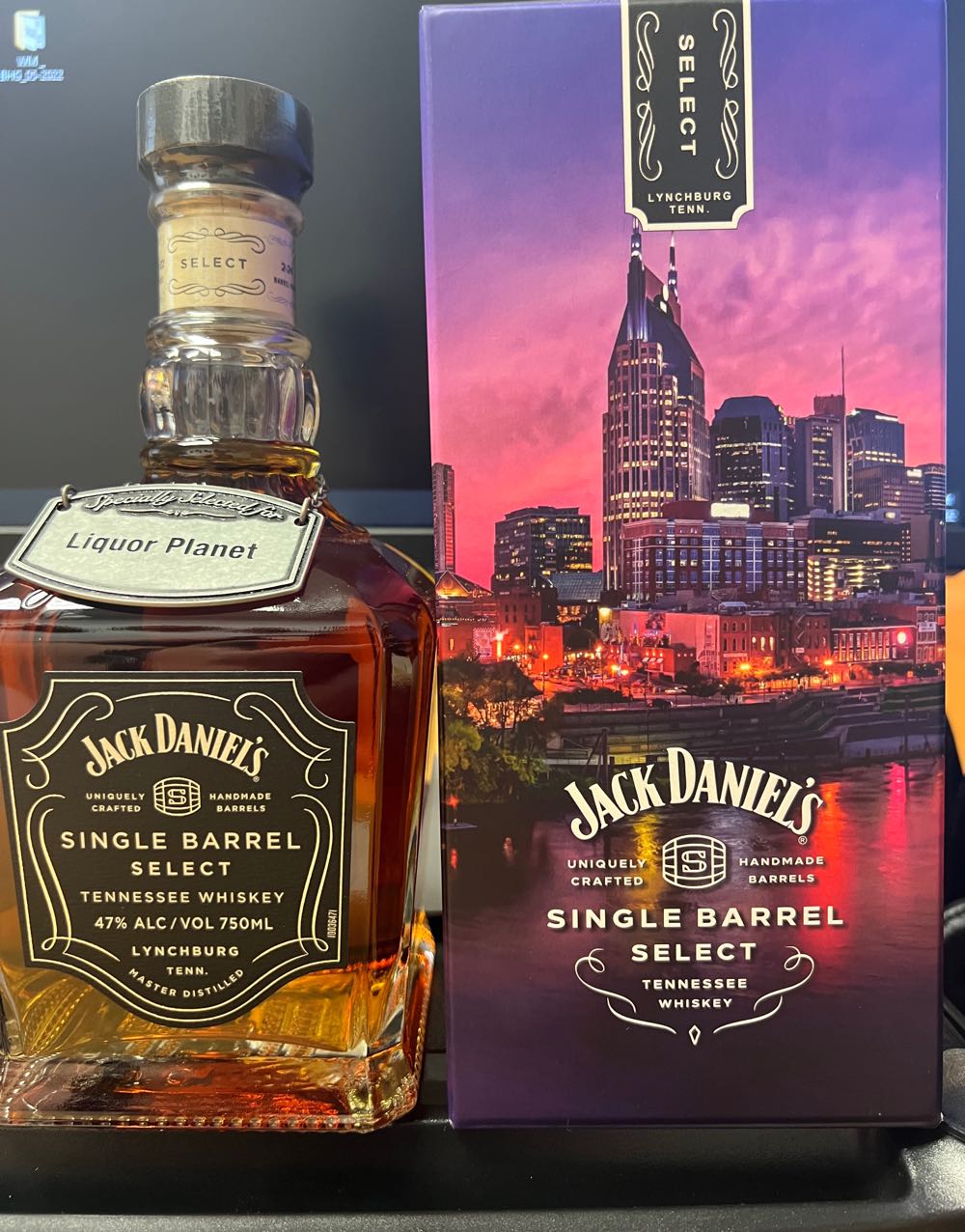 Markers Mark Hint O' Chocolate