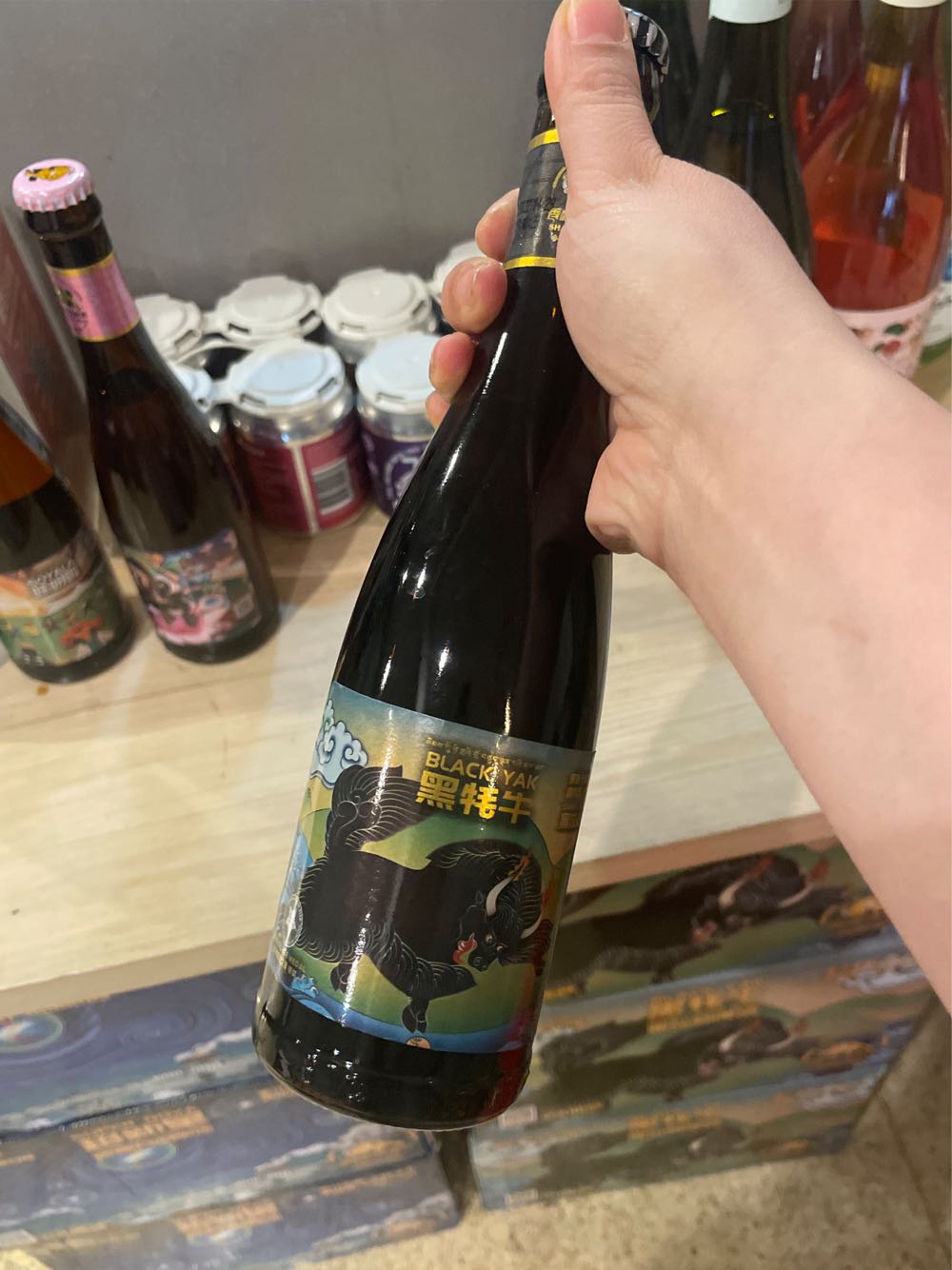 Black yak - Shangri-La alcohol collectible [Barcode 6939299120035] - Main Image 2