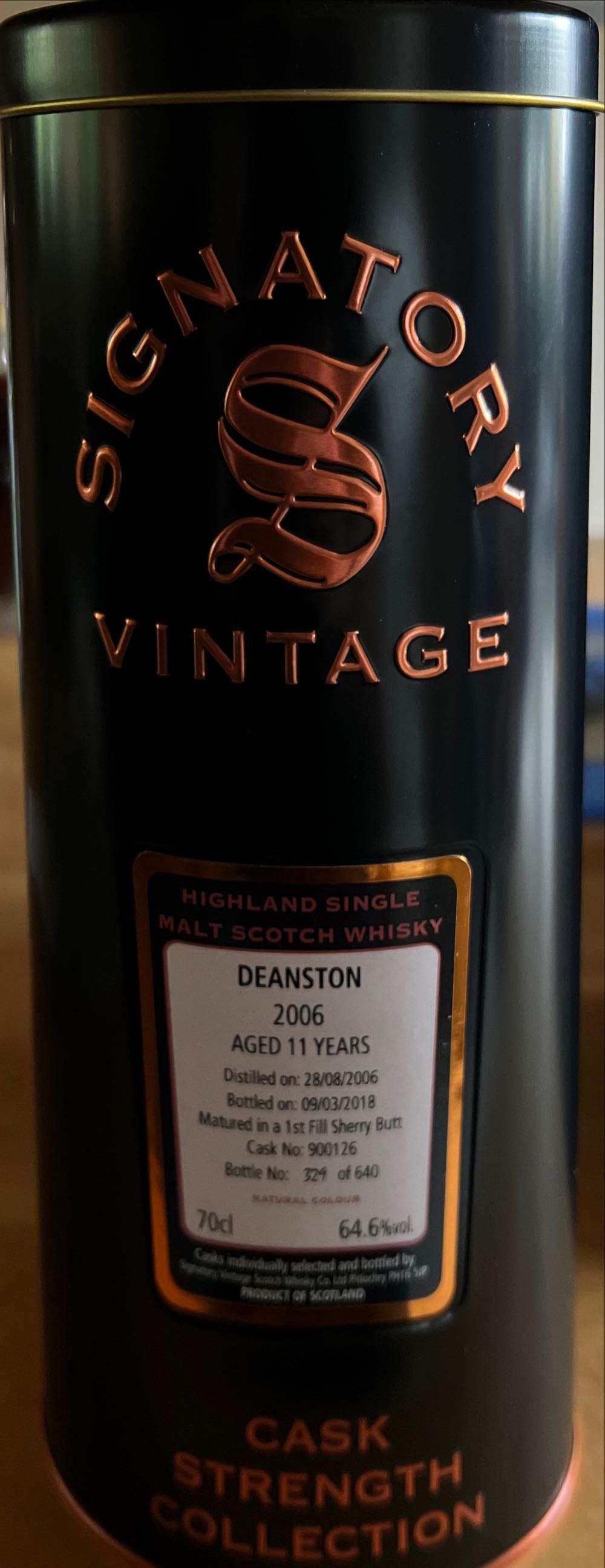 Deanston 11 Years - Signatory Vintage (700 mL) alcohol collectible [Barcode 5021944097043] - Main Image 2