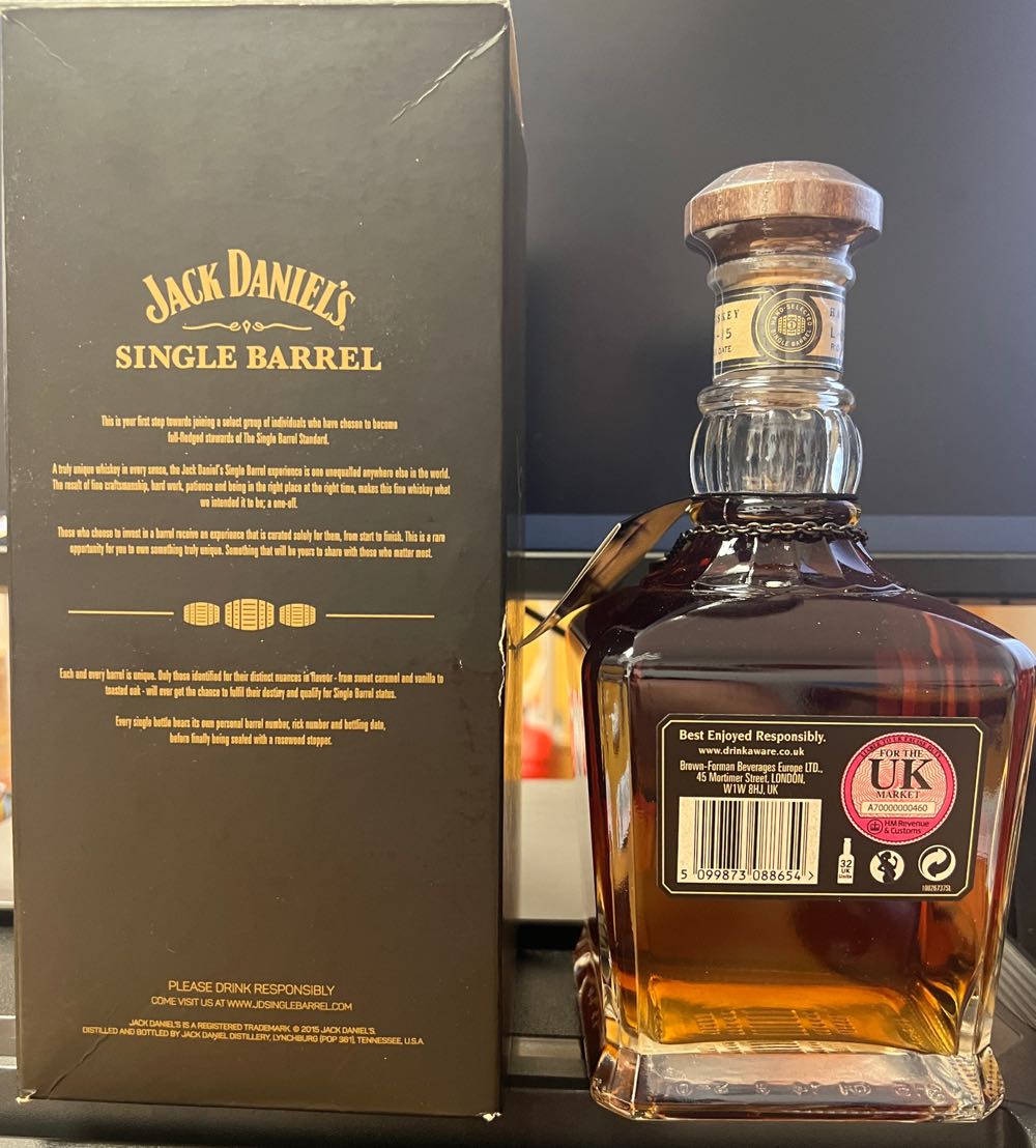 Manchester Cask 2015 - Jack Daniel’s Distillery, Lynchburg, TN (700 mL) alcohol collectible [Barcode 5099873088654] - Main Image 2