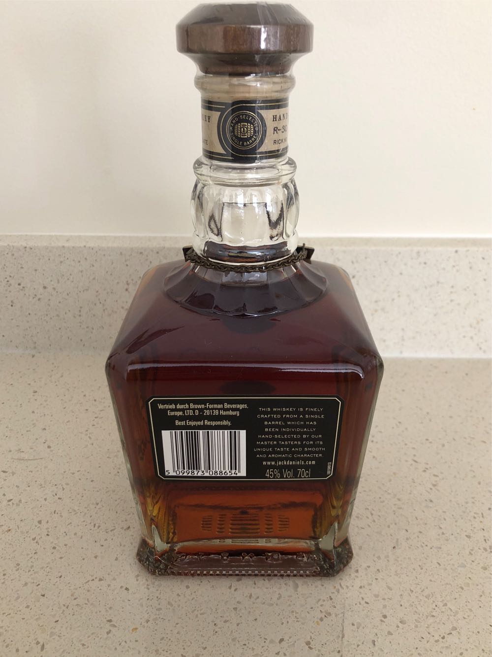 Jack Daniel’s Single Barrel Select TSA European Squire Barrel  # 1 2012 - Jack Daniel’s Distillery, Lynchburg, TN (700 mL) alcohol collectible [Barcode 5099873088654] - Main Image 2