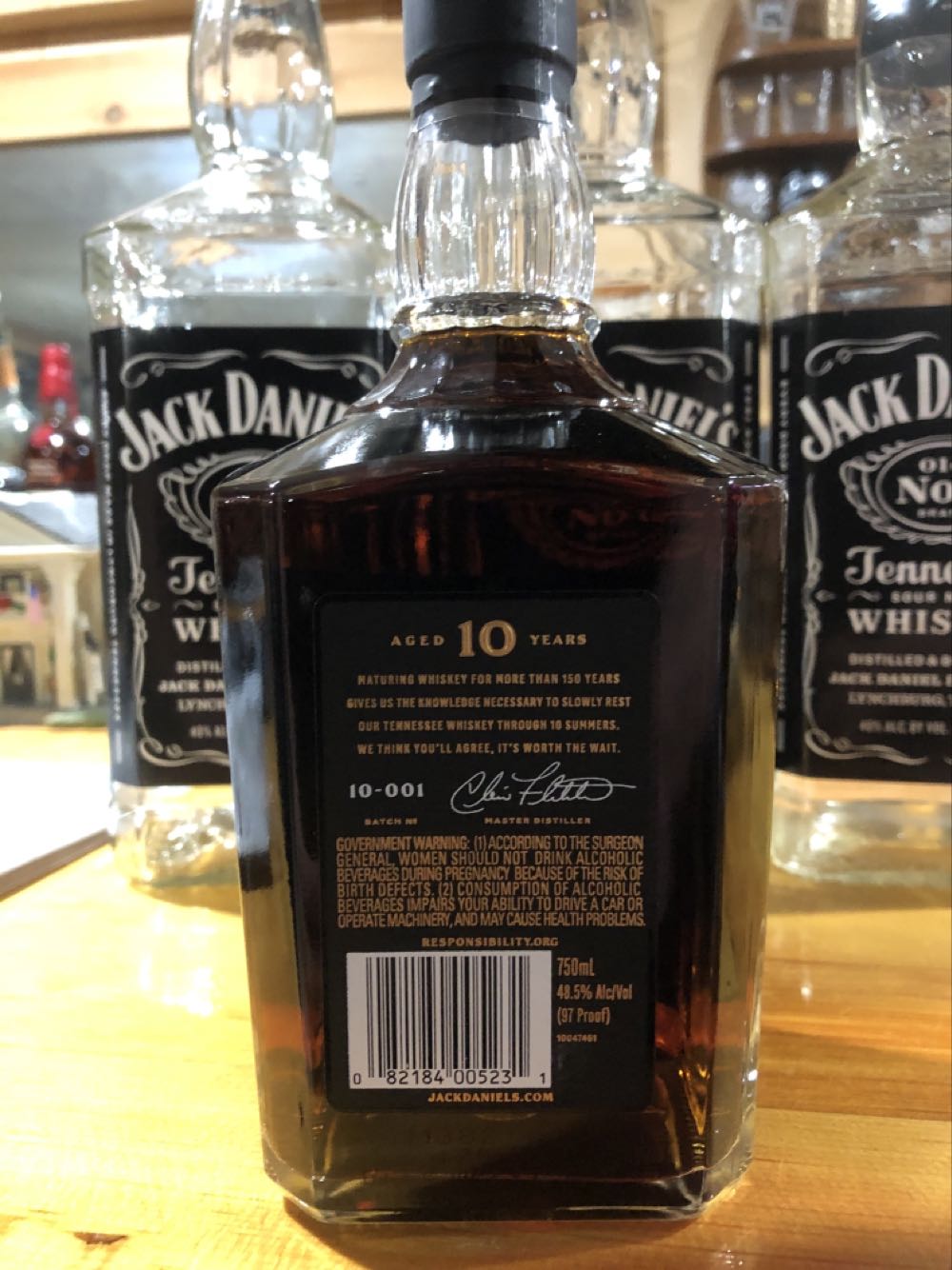 LIQUOR : Single Barrel 10 Year  (750 mL) alcohol collectible - Main Image 2