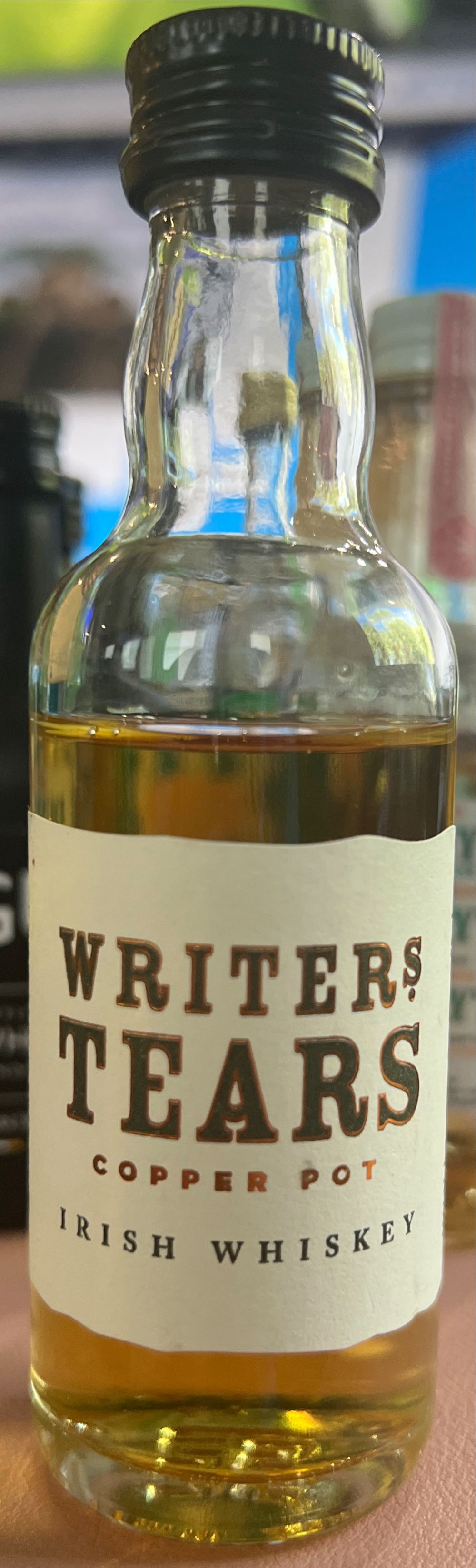 Writers Tears Copper Pot Irish Whiskey  (50 mL) alcohol collectible [Barcode 5099811905920] - Main Image 2