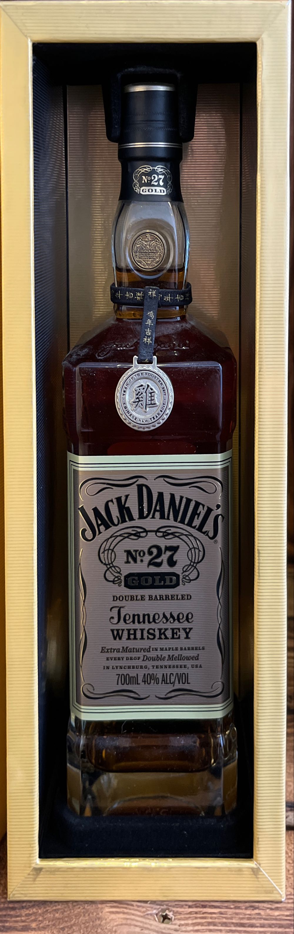 No. 27 Gold Chinese Year Of The Rooster - Jack Daniel’s (700 mL) alcohol collectible [Barcode 5099873003701] - Main Image 2