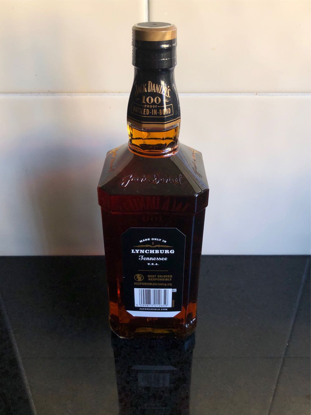 Jack Daniel’s Bottled In Bond Traveler’s Exclusive - Jack Daniel Distillery (1 L) alcohol collectible [Barcode 5099873012659] - Main Image 2