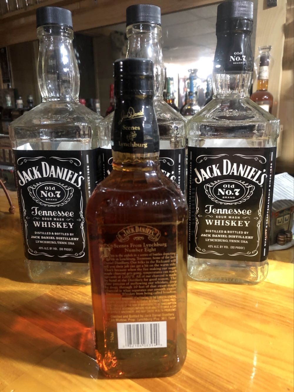 LIQUOR : Scenes # 8  (750 mL) alcohol collectible - Main Image 2