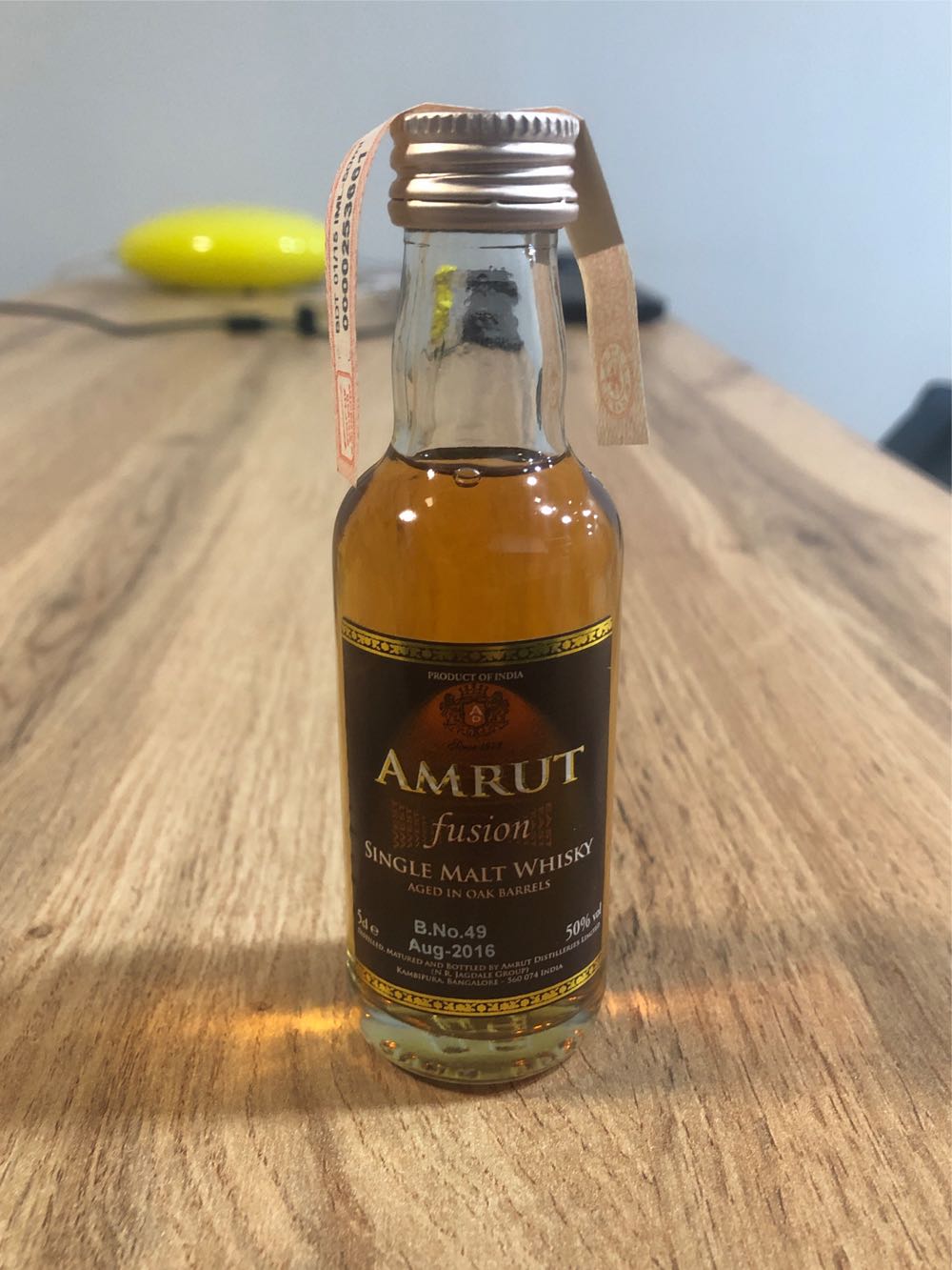 Amrut Fusion  (50 mL) alcohol collectible [Barcode 1000000928297] - Main Image 2
