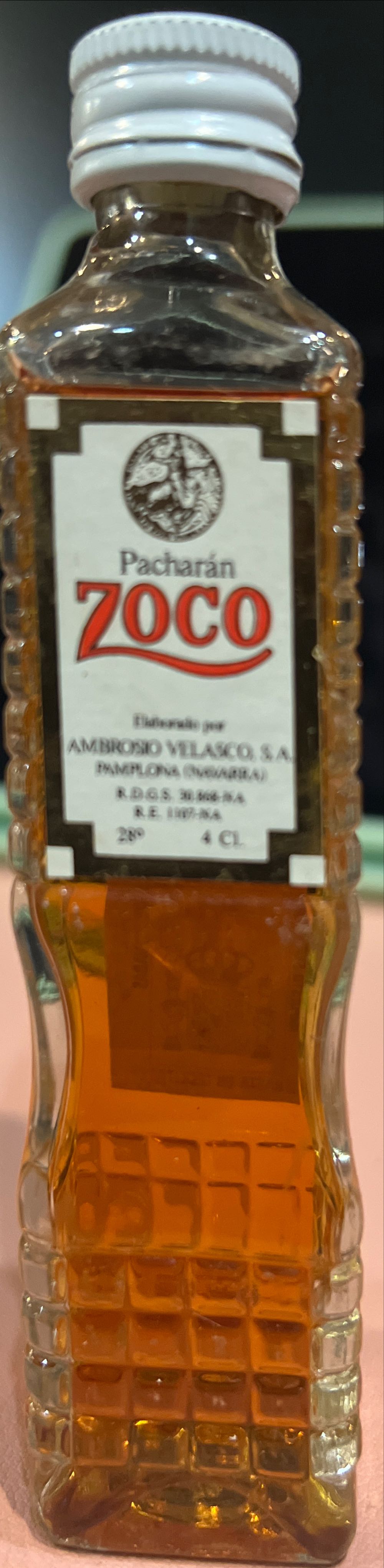 Zoco Pacharán Navarro - Zoco (750 mL) alcohol collectible [Barcode 029929820018] - Main Image 2