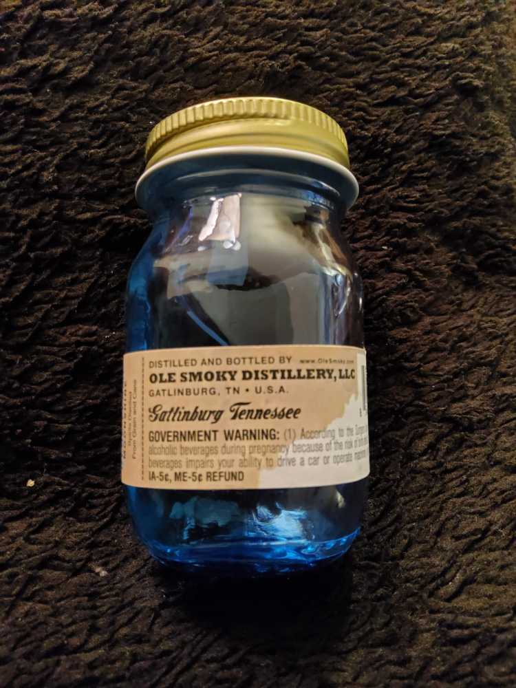 Ole Smoky Moonshine Blue Flame  (50 mL) alcohol collectible [Barcode 854628006780] - Main Image 2