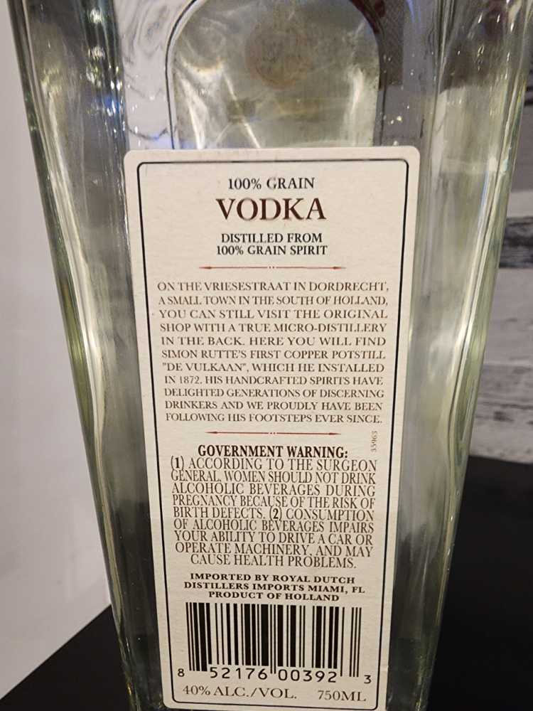 Rutte  - n/a (750 mL) alcohol collectible [Barcode 85216044] - Main Image 2