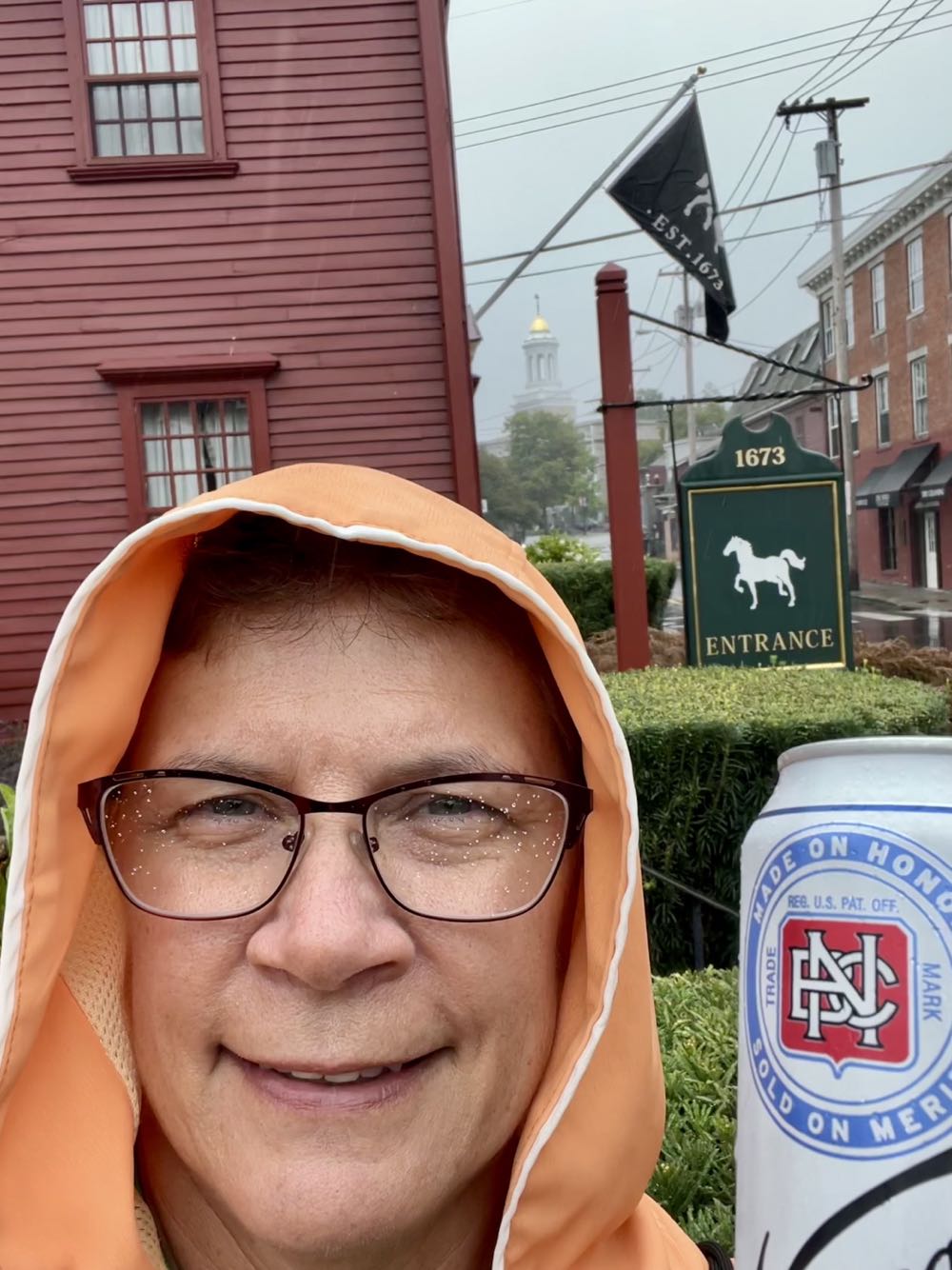 Narragansett Light - Narragansett Brewing Company, Cranston alcohol collectible - Main Image 2