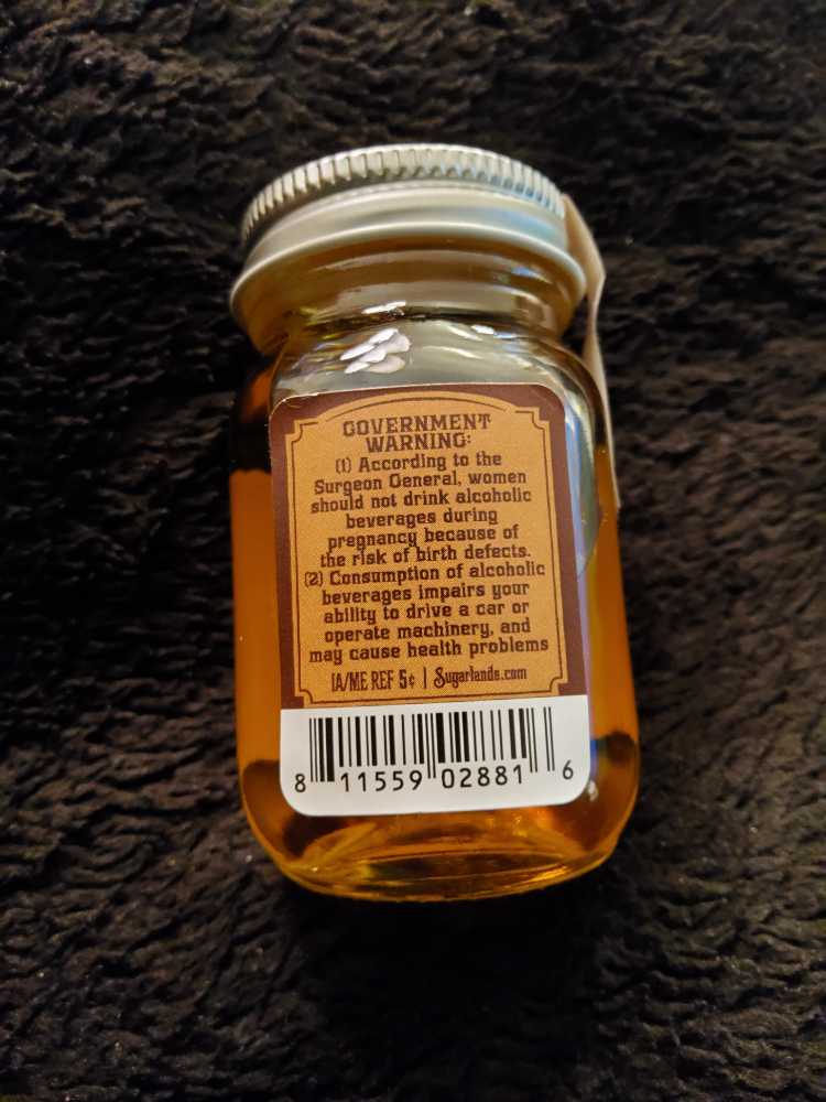 Sugarlands Shine Appalachian Apple Pie - Sugarlands Distilling Company (50 mL) alcohol collectible [Barcode 811559028816] - Main Image 2