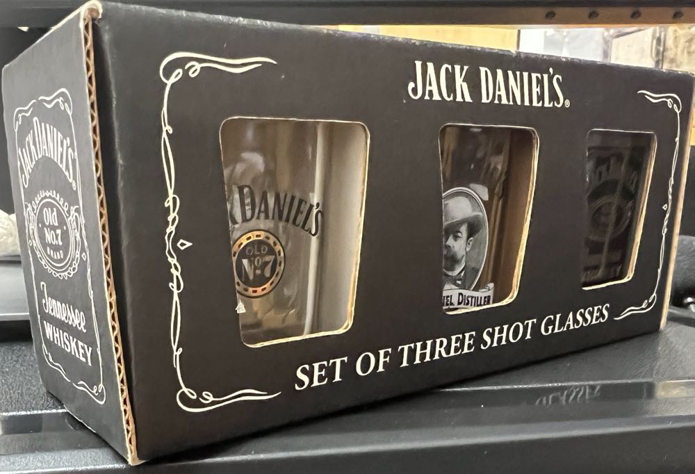 Set Of 3 Shot Glasses 2000 - Jack Daniel’s Distillery, Lynchburg, TN alcohol collectible [Barcode 756489076035] - Main Image 4