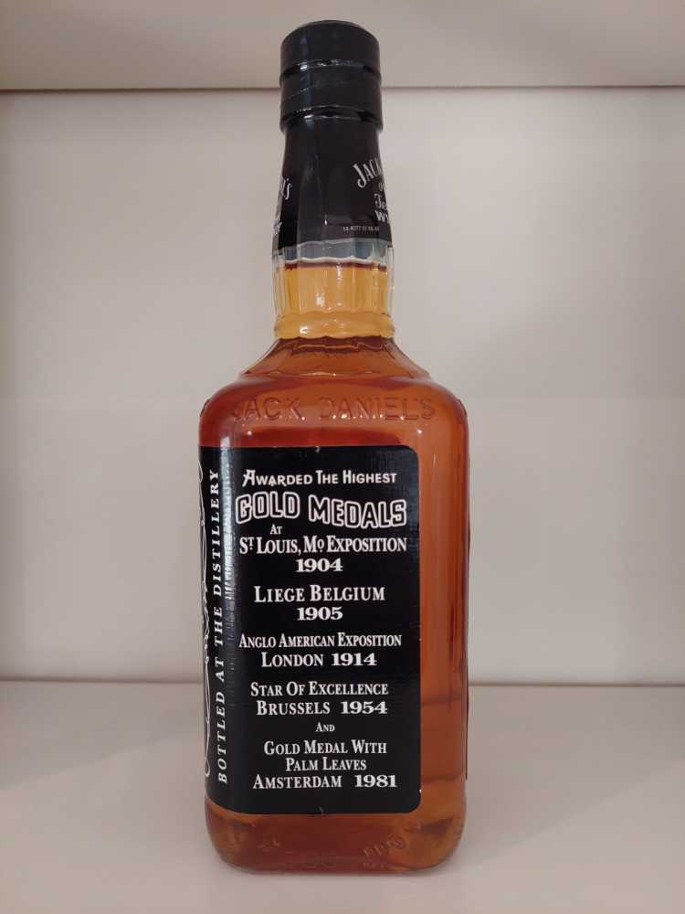Jahresdose 1998  (700 mL) alcohol collectible - Main Image 2