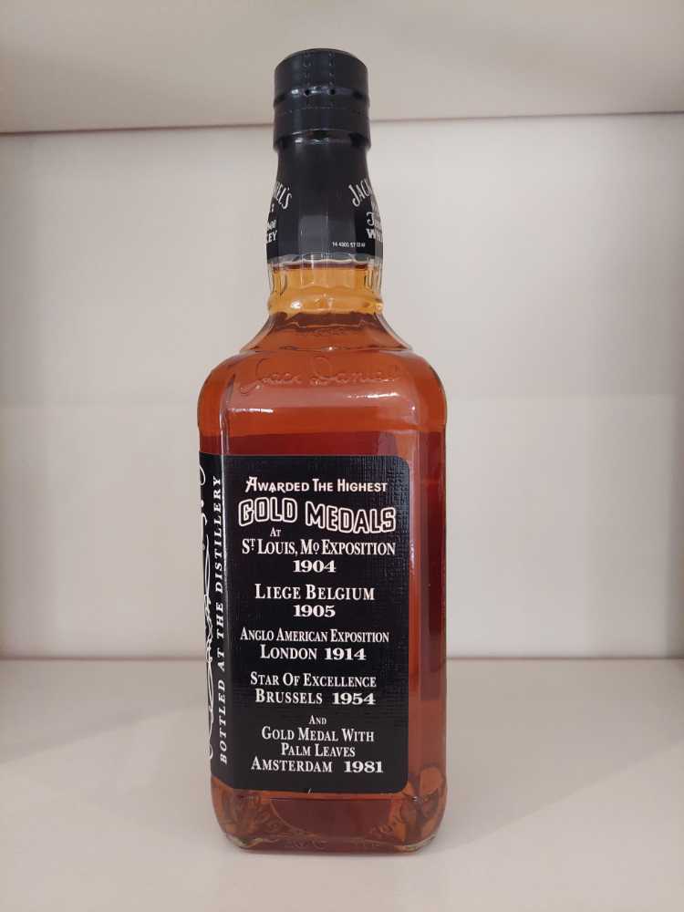 Jahresdose 2003  (700 mL) alcohol collectible - Main Image 2