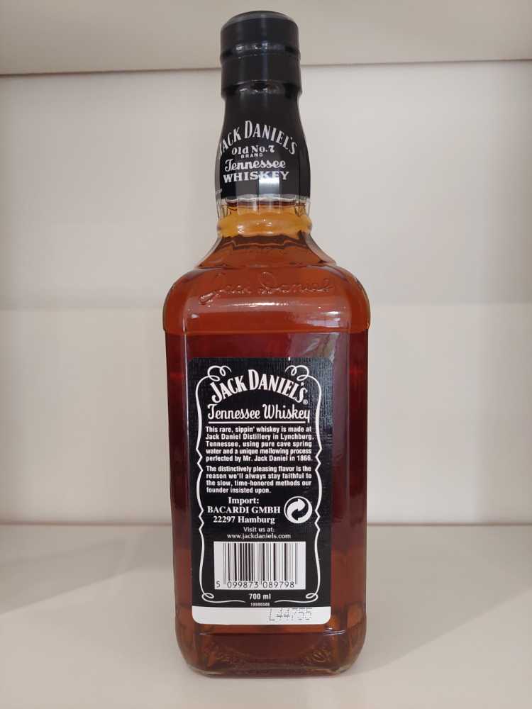 Jahresdose 2004  (700 mL) alcohol collectible - Main Image 3