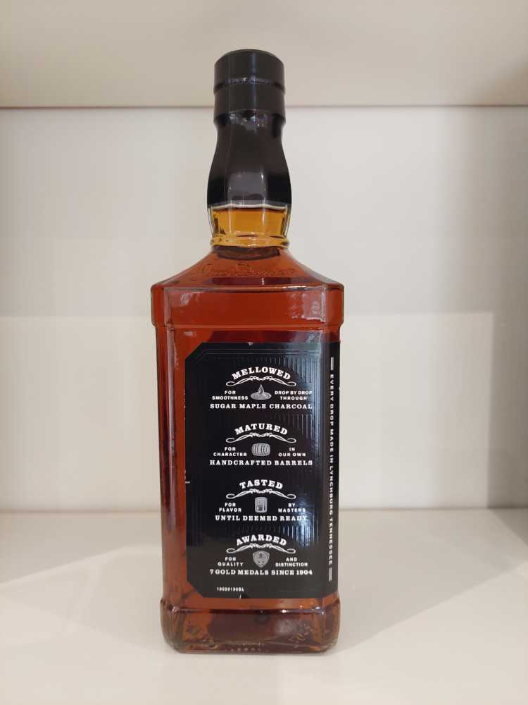 Jahresdose 2012  (700 mL) alcohol collectible - Main Image 4