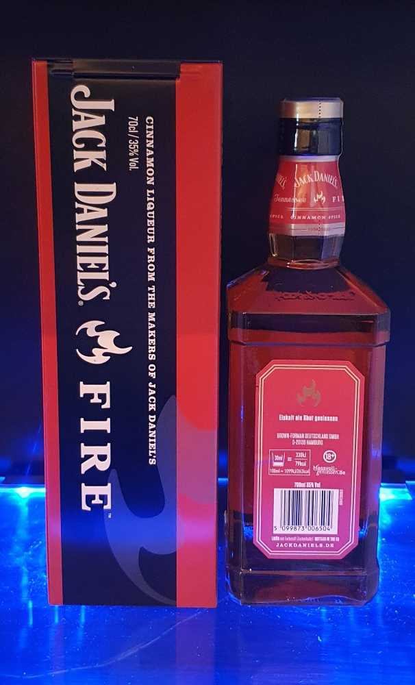 2021 - Jack Daniel’s Tin Set - Fire - Jack Daniels Distillery (700 mL) alcohol collectible [Barcode 5099873010686] - Main Image 4