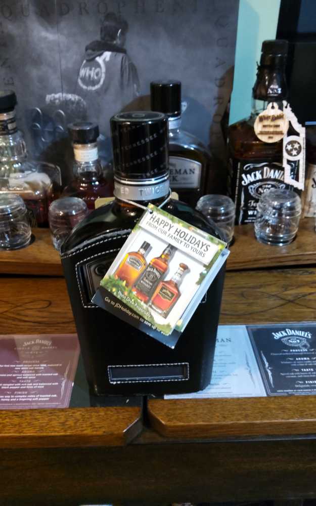 Gentleman Jack Leather Whap 750 ML 2010 - Jack Daniels Distillery (750 mL) alcohol collectible - Main Image 3