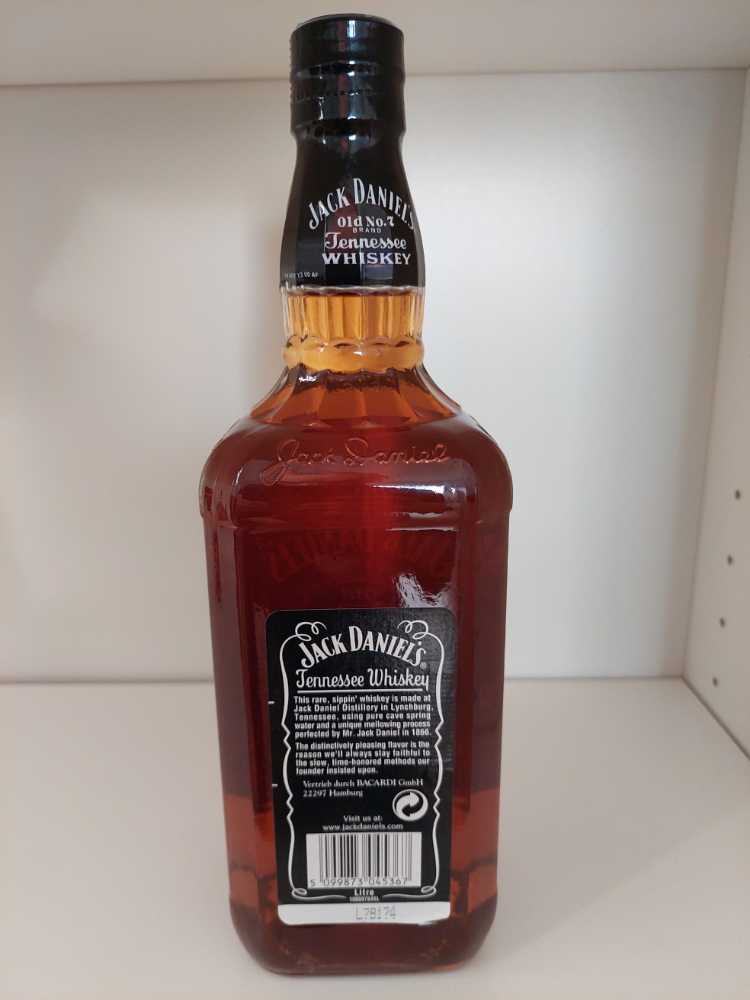 Black Label  (1000 mL) alcohol collectible - Main Image 2
