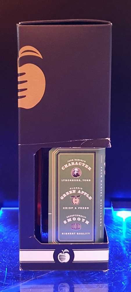 Apple Klein & Glass - Jack Daniels Distillery (350 mL) alcohol collectible [Barcode 5099873221396] - Main Image 2