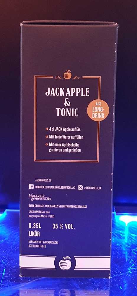 Apple Klein & Glass - Jack Daniels Distillery (350 mL) alcohol collectible [Barcode 5099873221396] - Main Image 3