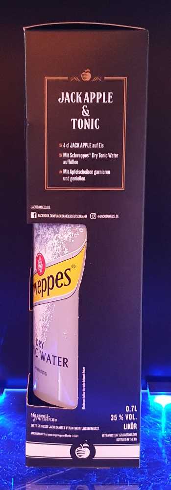 Apple & Schweppes Tonic Flasche - Jack Daniels Distillery (700 mL) alcohol collectible [Barcode 5099873221839] - Main Image 2