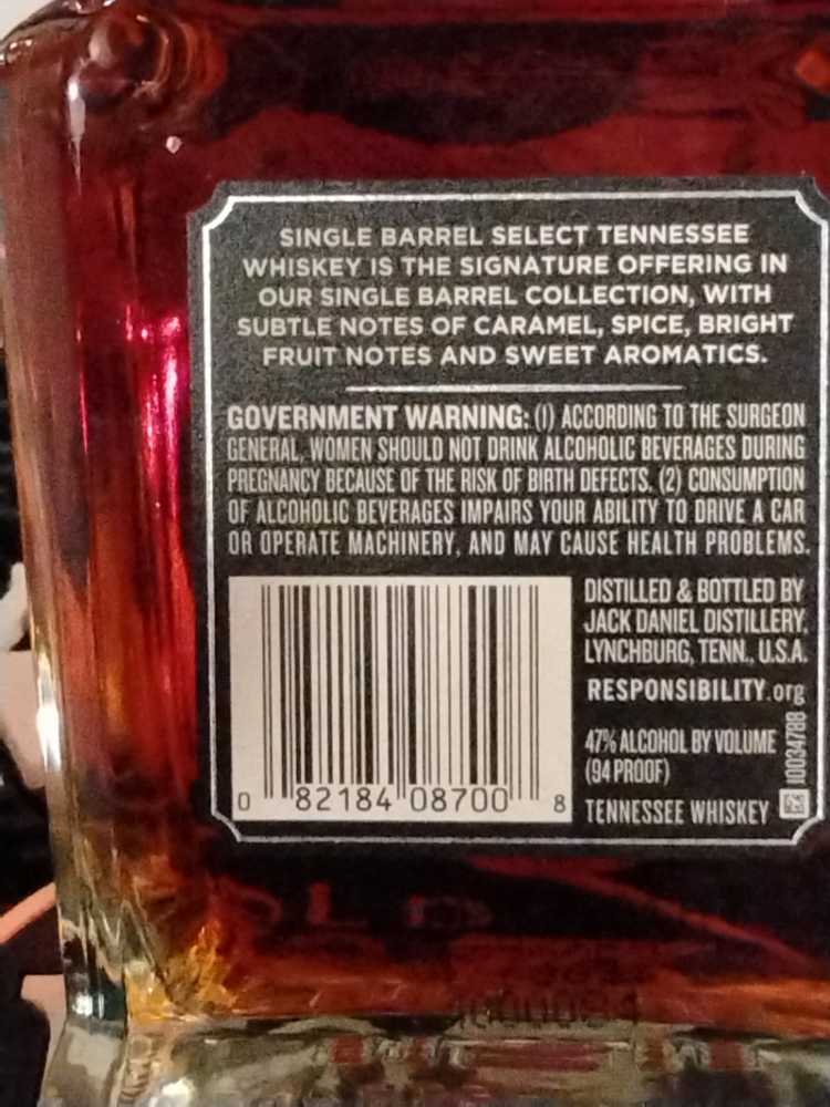 Single Barrel Select Chrismass in Lychburg 12-1-25 - Jack Daniel Distillery (750 mL) alcohol collectible - Main Image 3
