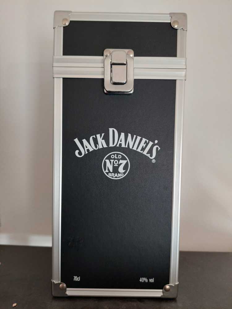 Flightcase Frankreich  (700 mL) alcohol collectible - Main Image 1