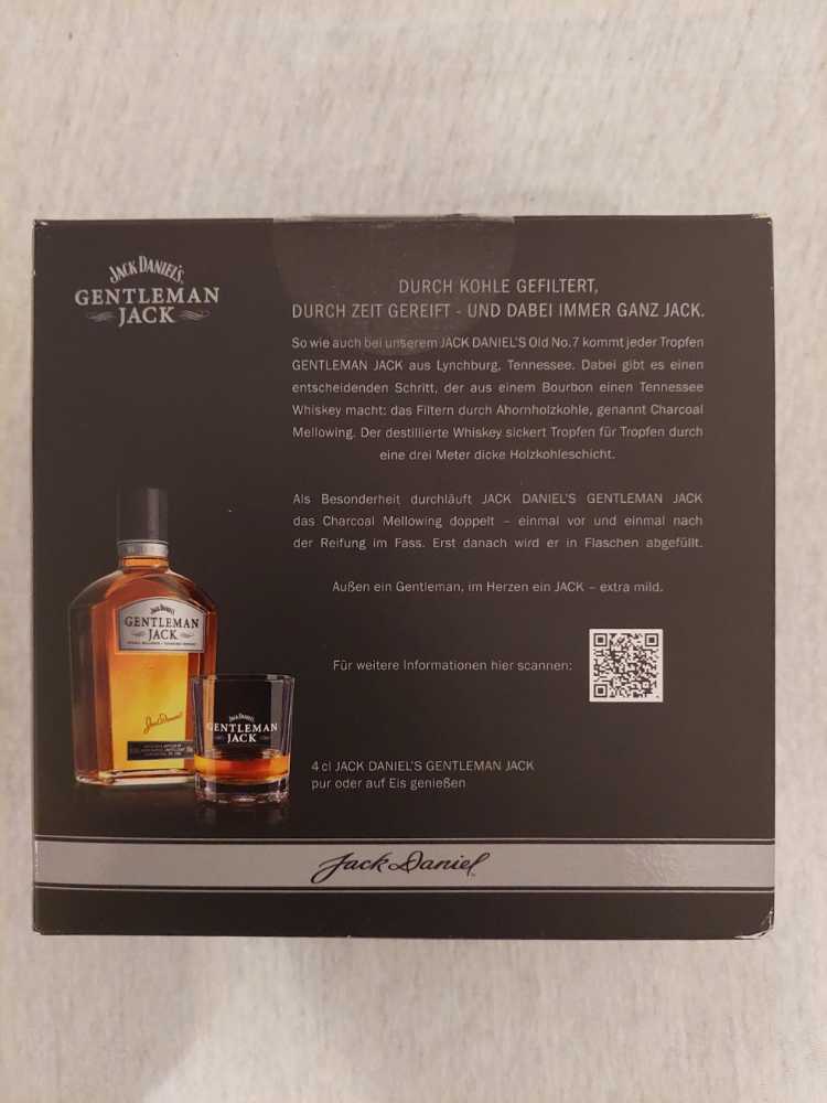 Gentleman Jack Set  (200 mL) alcohol collectible - Main Image 2