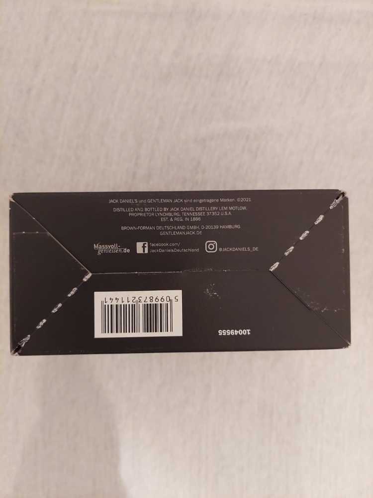 Gentleman Jack Set  (200 mL) alcohol collectible - Main Image 3