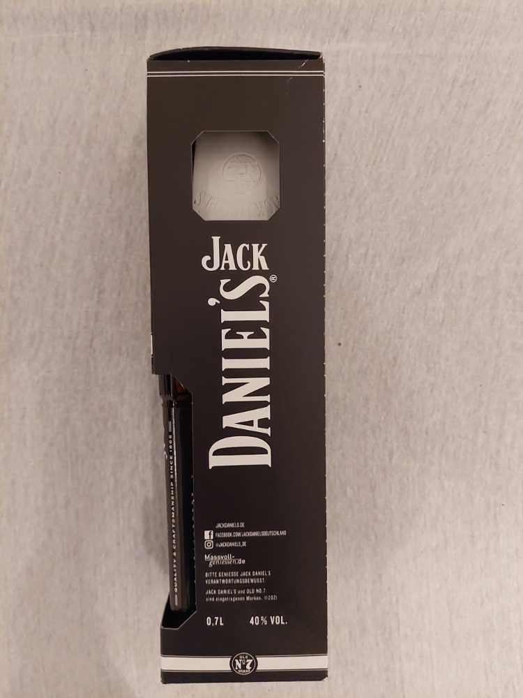 Black Label  (700 mL) alcohol collectible - Main Image 3