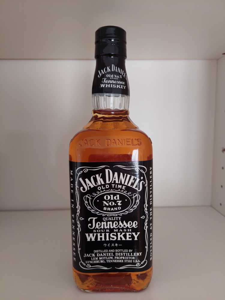 Jack Daniels Single Barrel No. 27 “Maple Wood Finish”